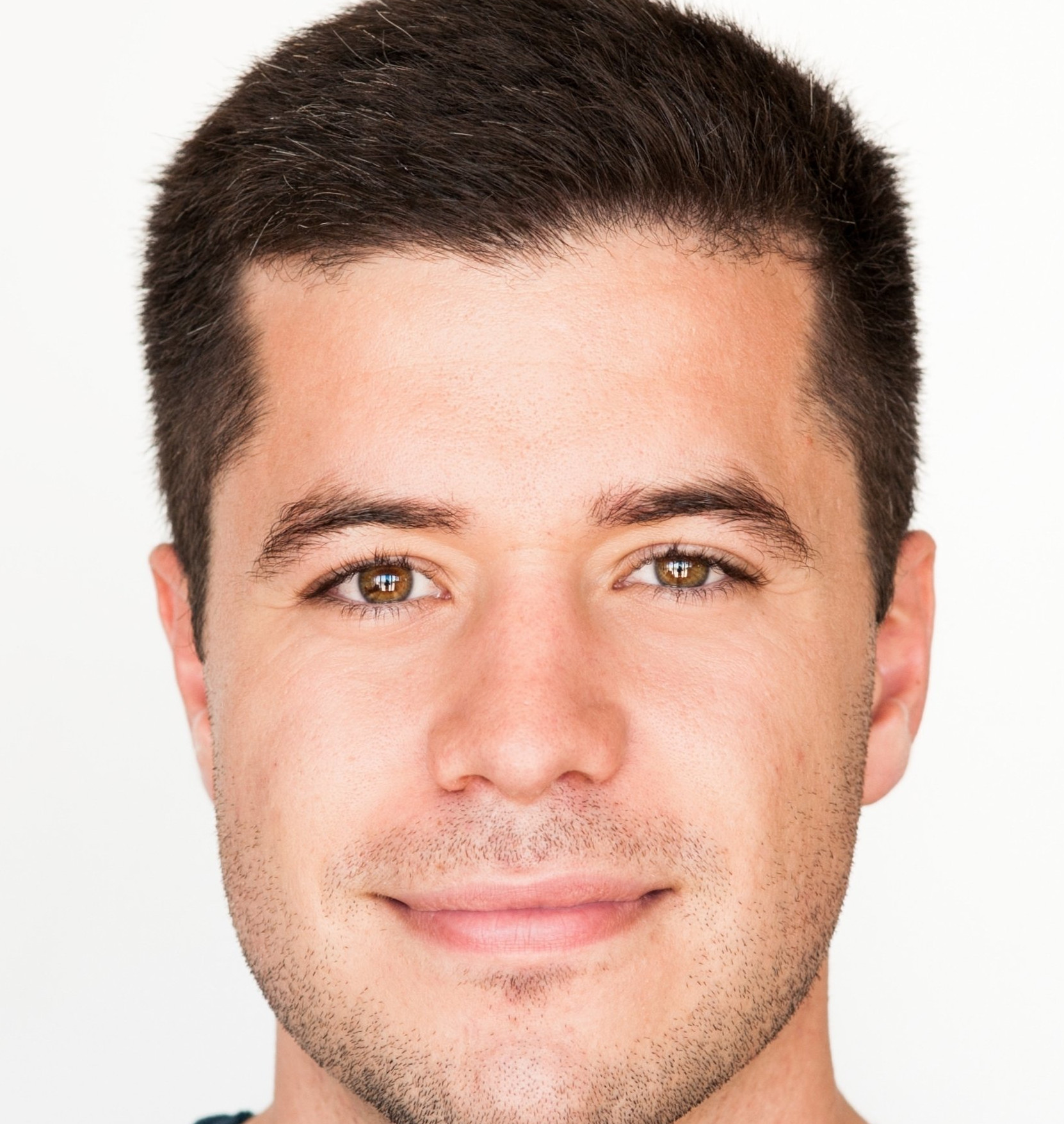 Profile image for Alexandre De Oliveira